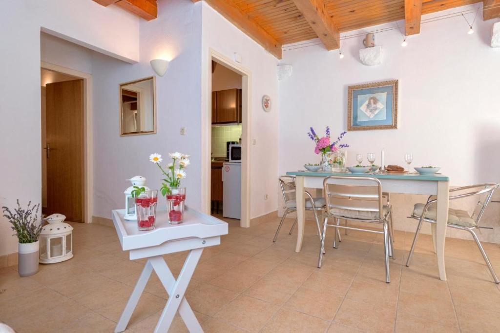 Fortezza - Hvar Old Town Apartment هفار المظهر الخارجي الصورة