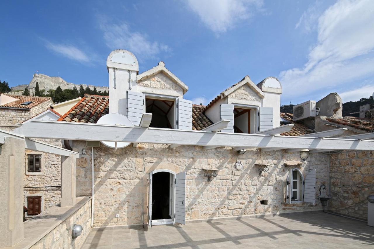 Fortezza - Hvar Old Town Apartment هفار المظهر الخارجي الصورة