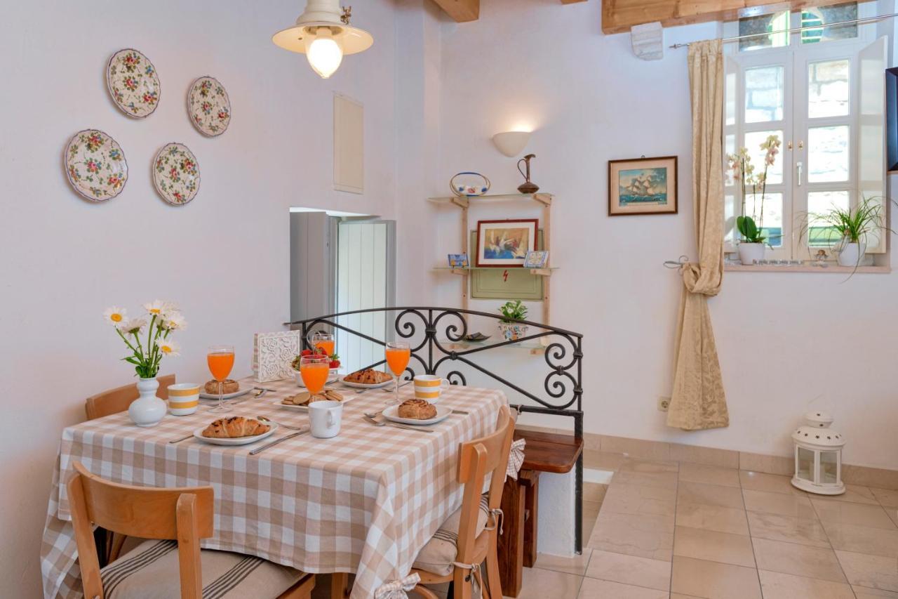 Fortezza - Hvar Old Town Apartment هفار المظهر الخارجي الصورة