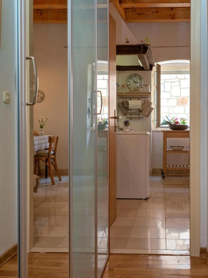 Fortezza - Hvar Old Town Apartment هفار المظهر الخارجي الصورة